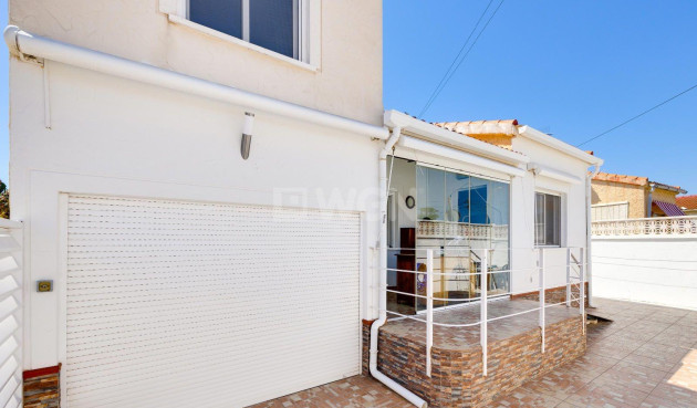 Odsprzedaż - Villa - San Fulgencio - La Marina