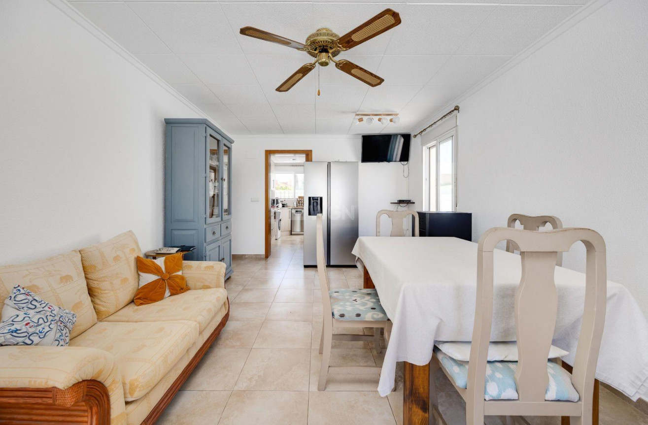 Odsprzedaż - Villa - San Fulgencio - La Marina