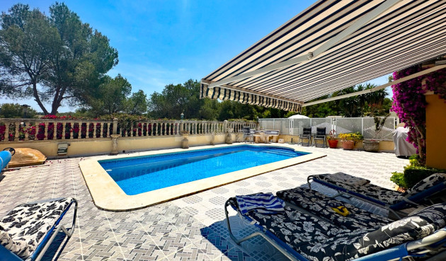 Odsprzedaż - Villa - Orihuela Costa - Costa Blanca