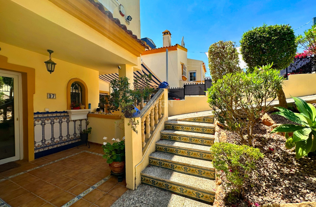 Odsprzedaż - Villa - Orihuela Costa - Costa Blanca