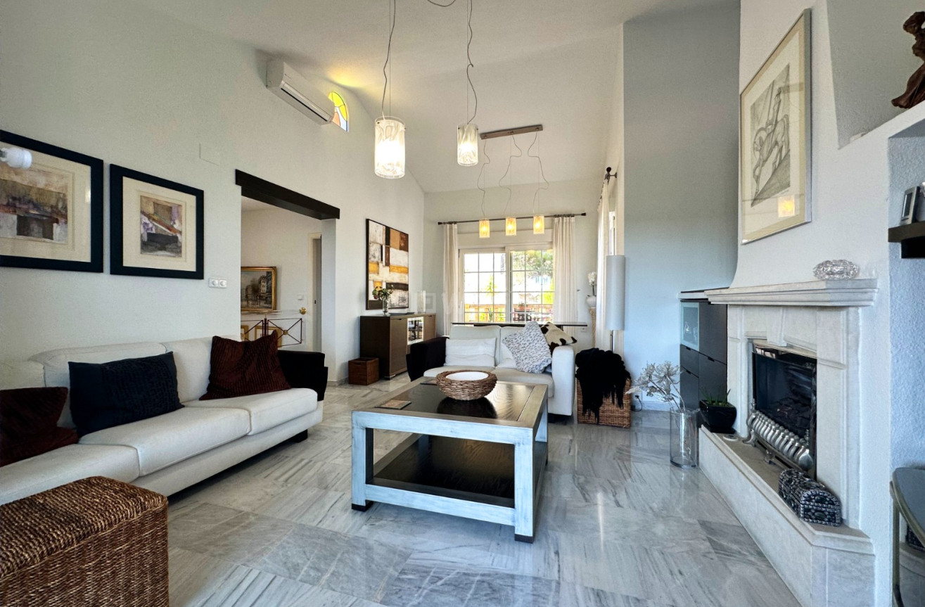 Odsprzedaż - Villa - Orihuela Costa - Costa Blanca