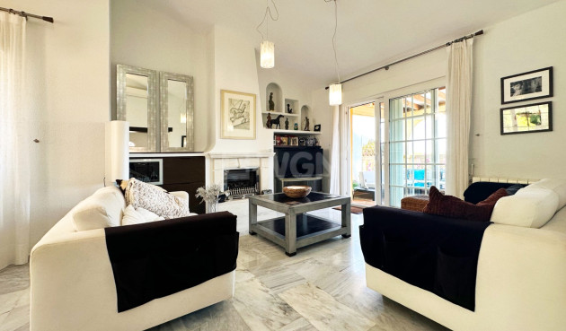 Odsprzedaż - Villa - Orihuela Costa - Costa Blanca