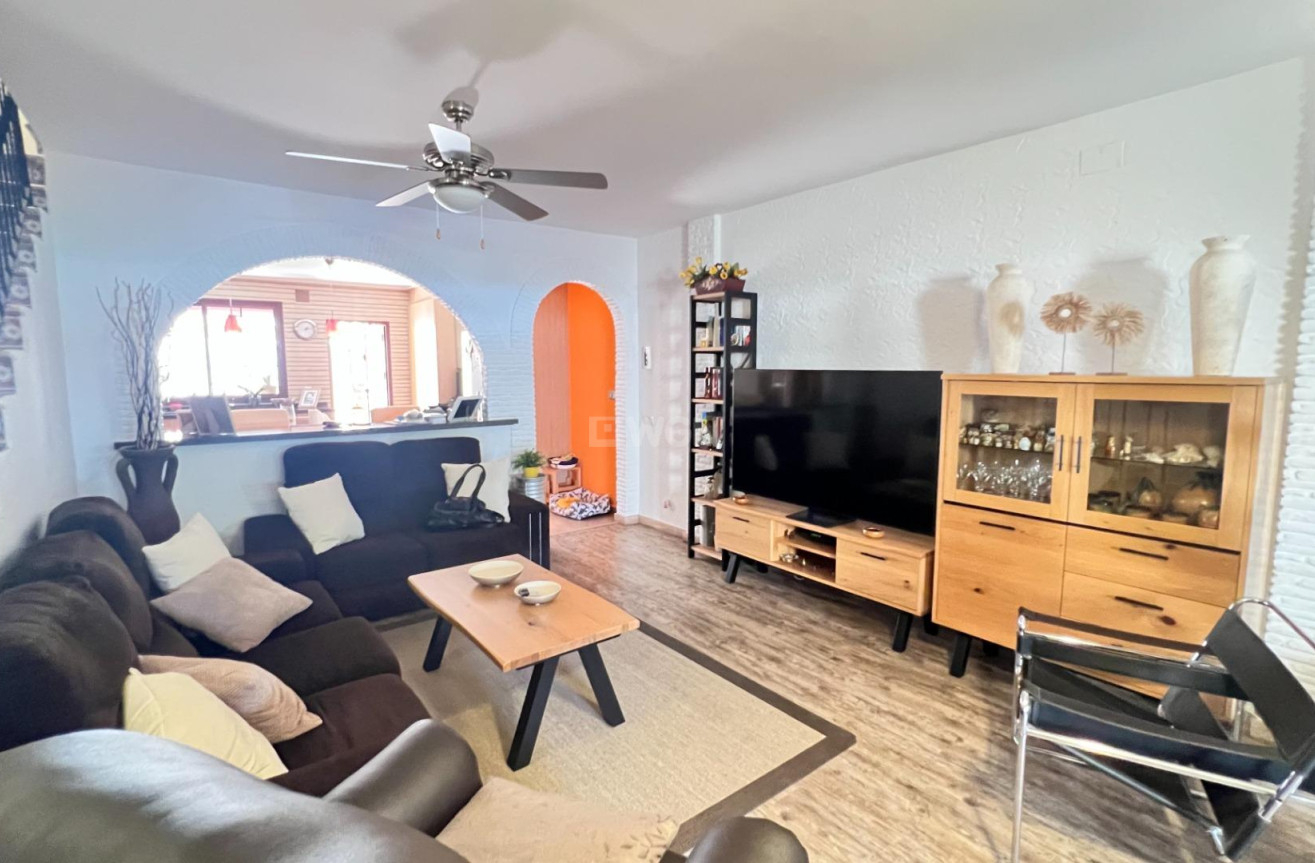 Odsprzedaż - Kamienica - Torrevieja - Los Balcones - Los Altos del Edén