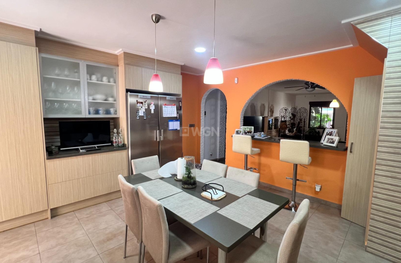 Odsprzedaż - Kamienica - Torrevieja - Los Balcones - Los Altos del Edén