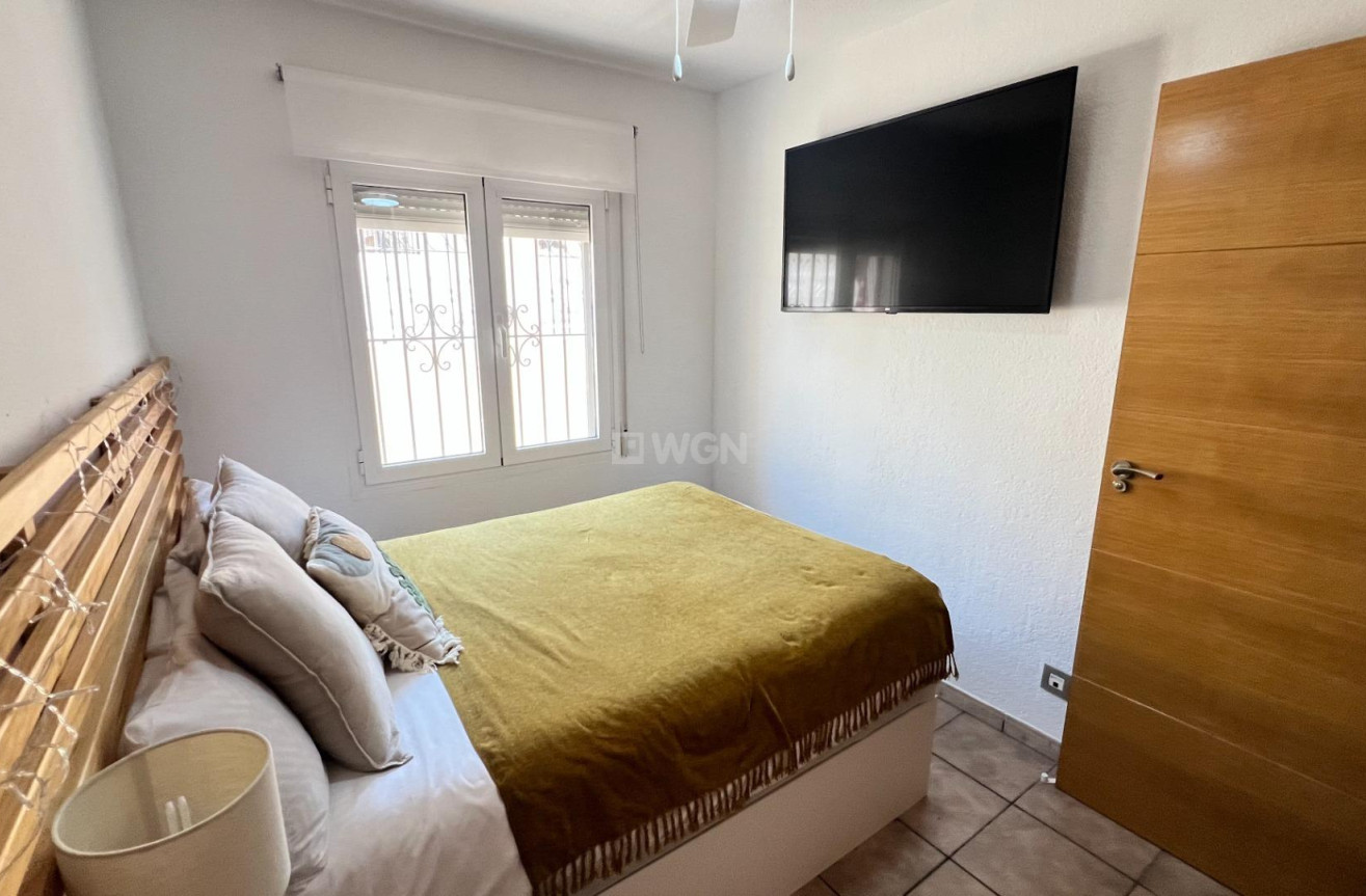 Odsprzedaż - Kamienica - Torrevieja - Los Balcones - Los Altos del Edén