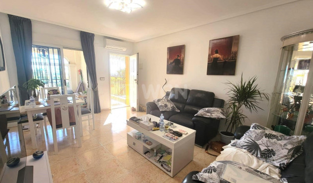 Odsprzedaż - Kamienica - Los Montesinos - Los Montesinos - Urb. La Herrada