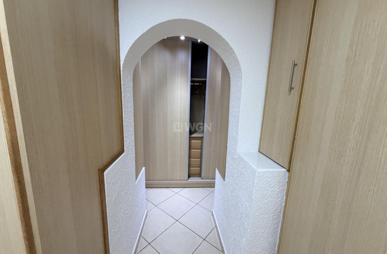 Odsprzedaż - Villa - Torrevieja - Costa Blanca