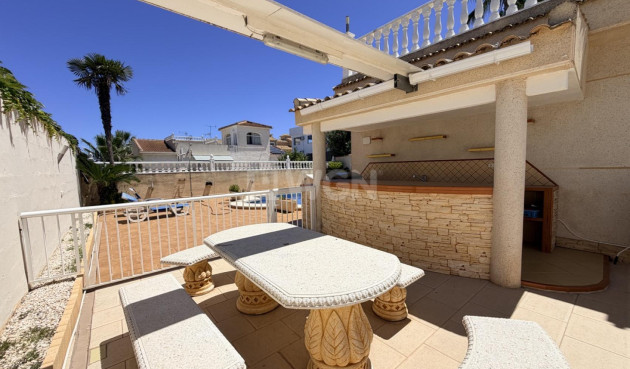 Odsprzedaż - Villa - Torrevieja - Costa Blanca