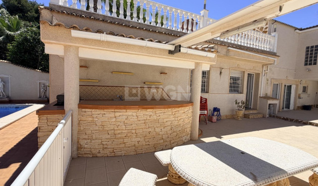Odsprzedaż - Villa - Torrevieja - Costa Blanca