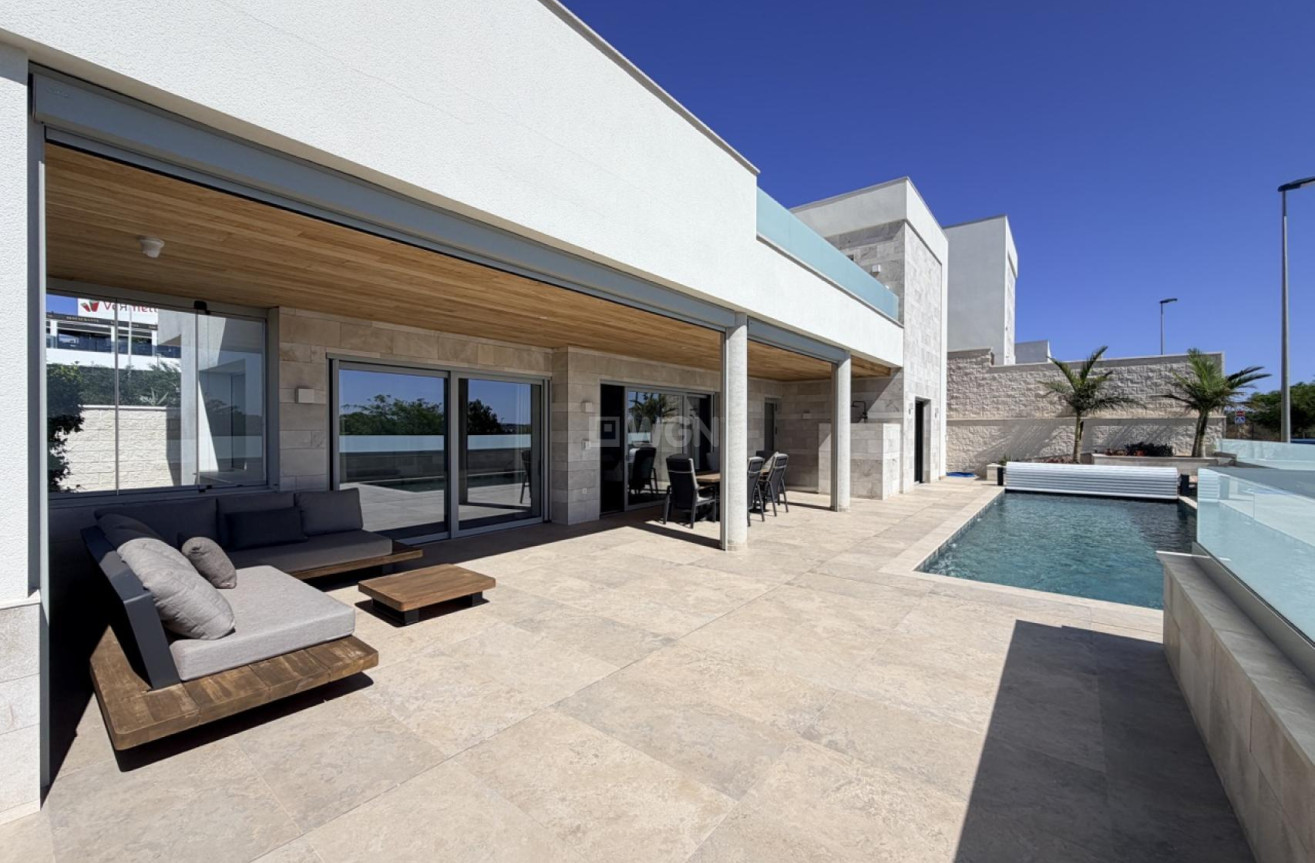 Odsprzedaż - Villa - Benijofar - Costa Blanca