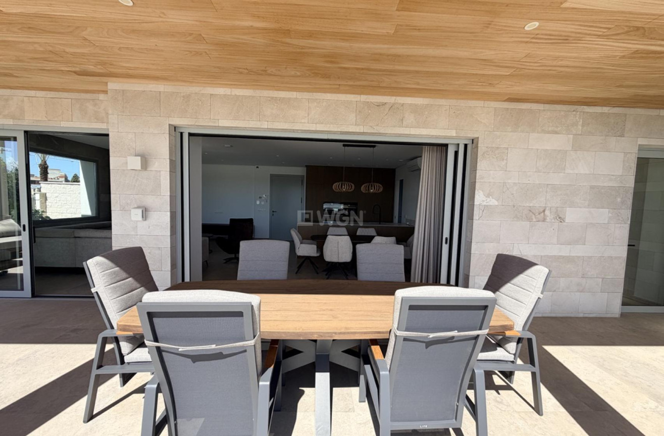 Odsprzedaż - Villa - Benijofar - Costa Blanca