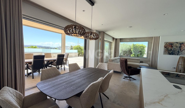 Odsprzedaż - Villa - Benijofar - Costa Blanca