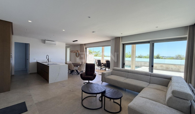 Odsprzedaż - Villa - Benijofar - Costa Blanca