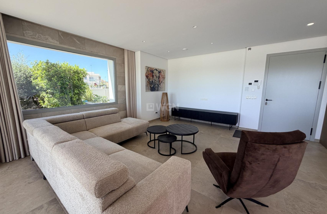 Odsprzedaż - Villa - Benijofar - Costa Blanca