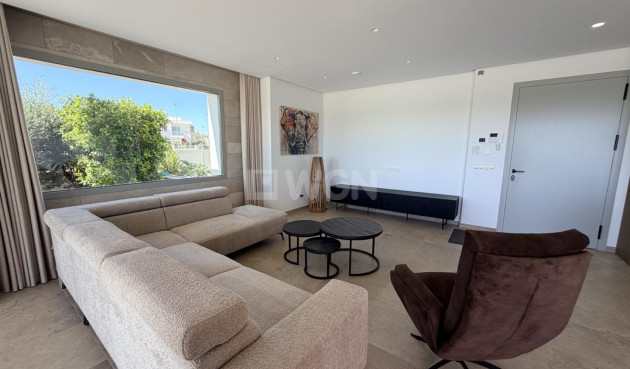 Odsprzedaż - Villa - Benijofar - Costa Blanca