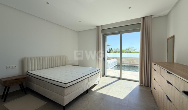 Odsprzedaż - Villa - Benijofar - Costa Blanca