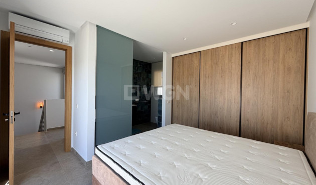 Odsprzedaż - Villa - Benijofar - Costa Blanca