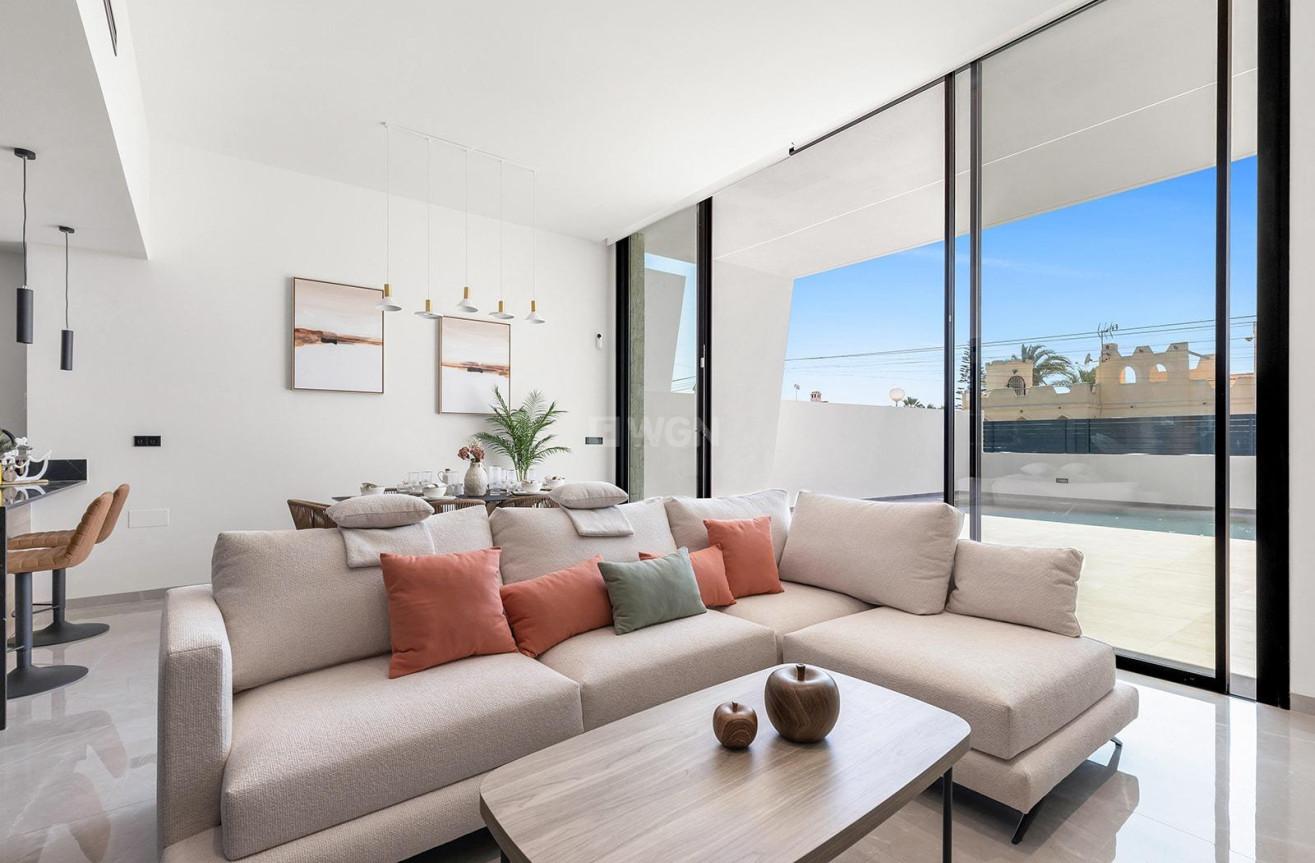 Nowy budynek - Villa - Torrevieja - Los Balcones