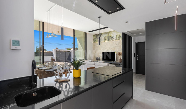 Nowy budynek - Villa - Torrevieja - Los Balcones