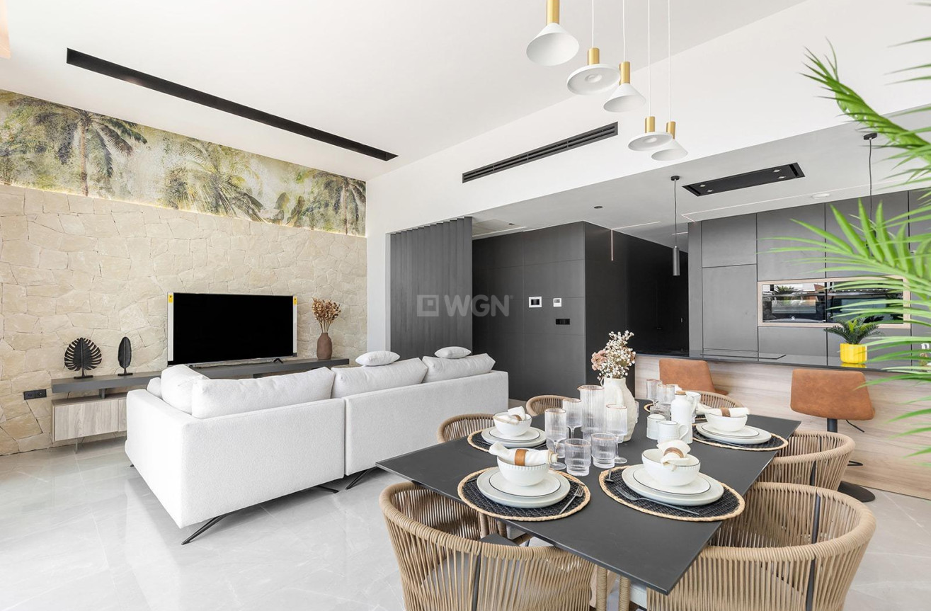 Nowy budynek - Villa - Torrevieja - Los Balcones