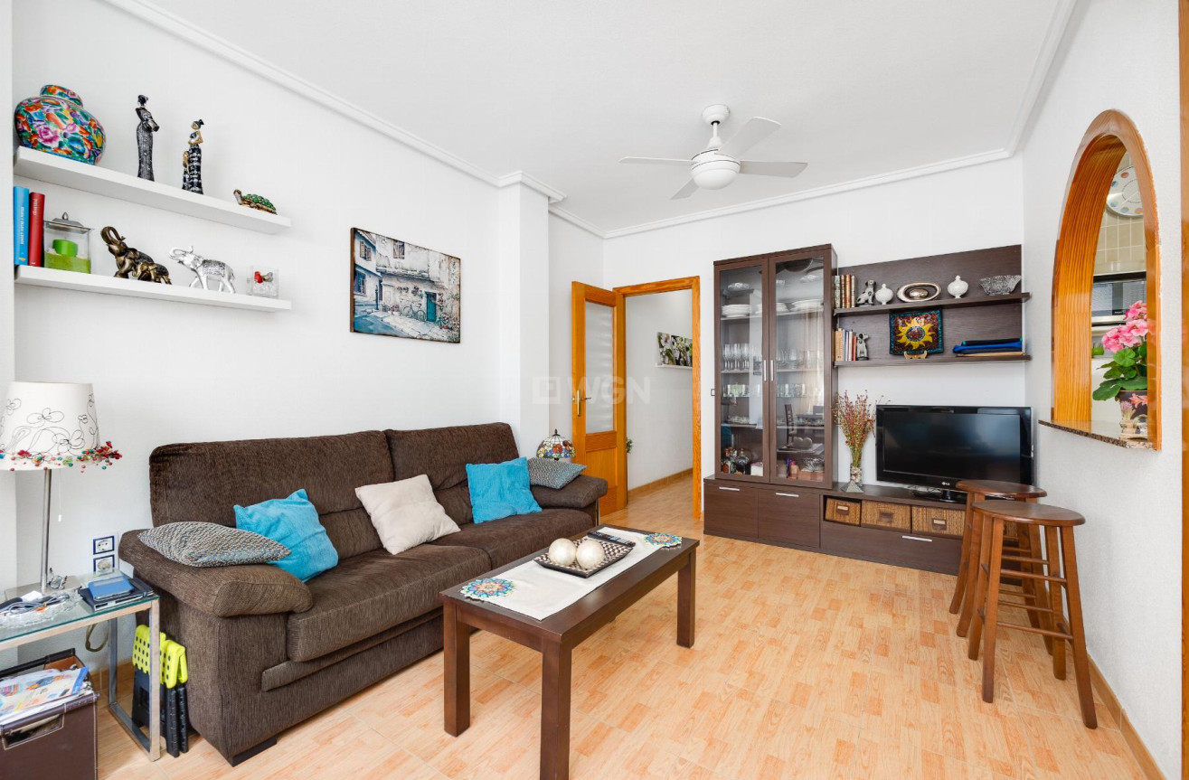Odsprzedaż - Mieszkanie w bloku - Torrevieja - Costa Blanca