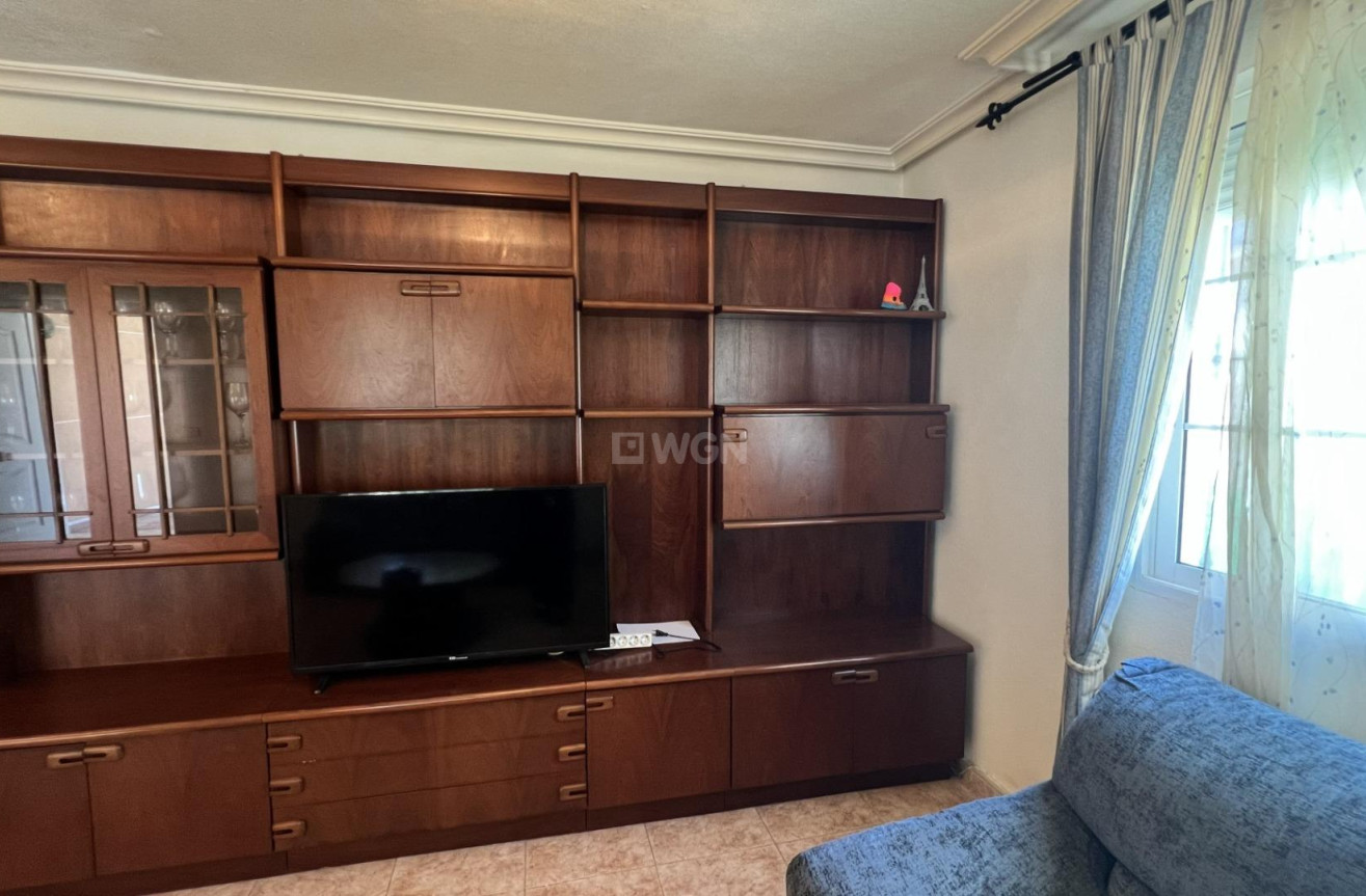 Odsprzedaż - Villa - Torrevieja - aguas nuevas