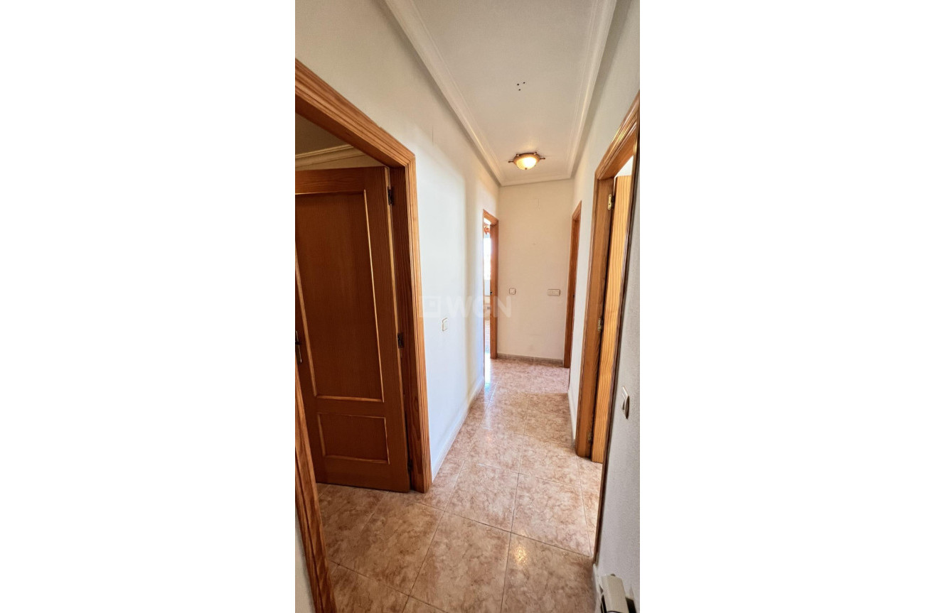Odsprzedaż - Villa - Torrevieja - aguas nuevas