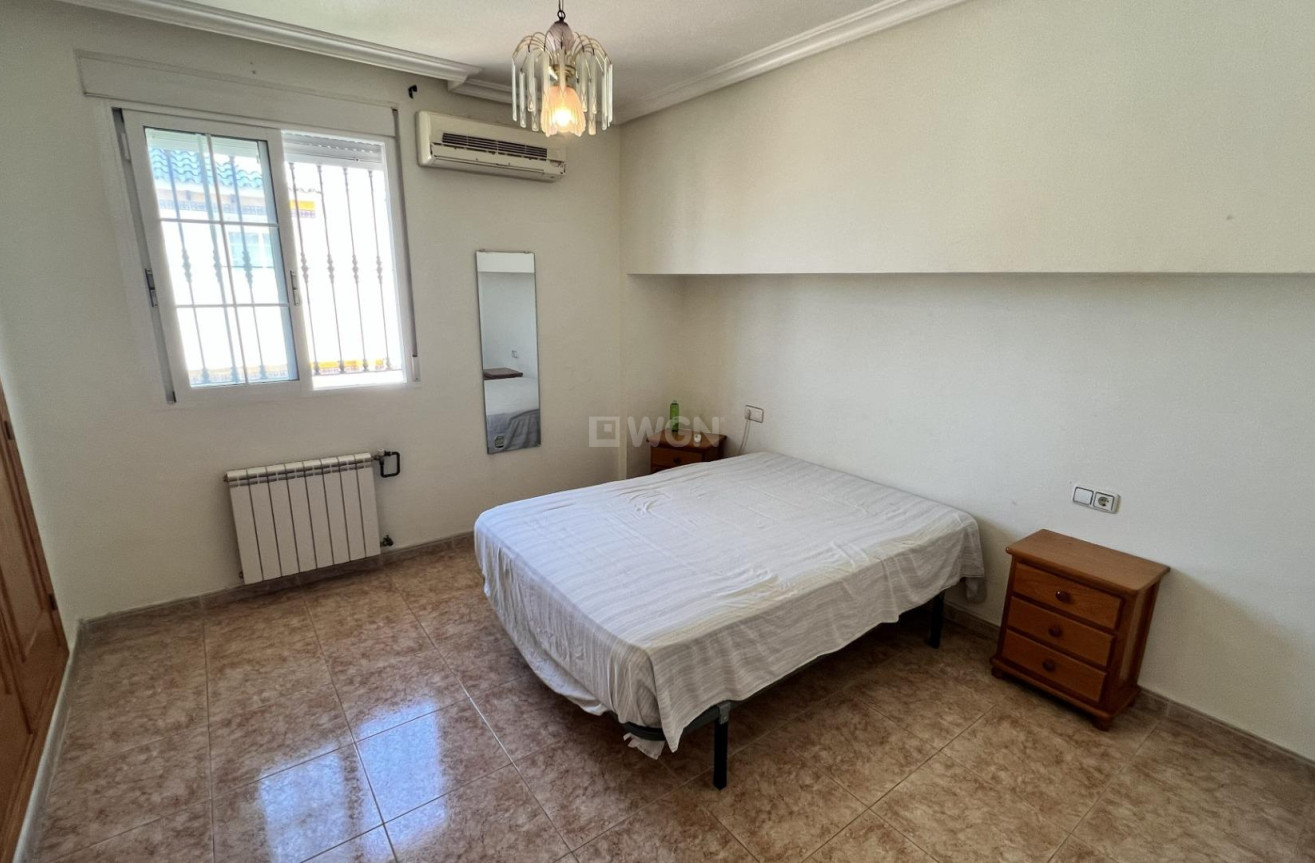 Odsprzedaż - Villa - Torrevieja - aguas nuevas