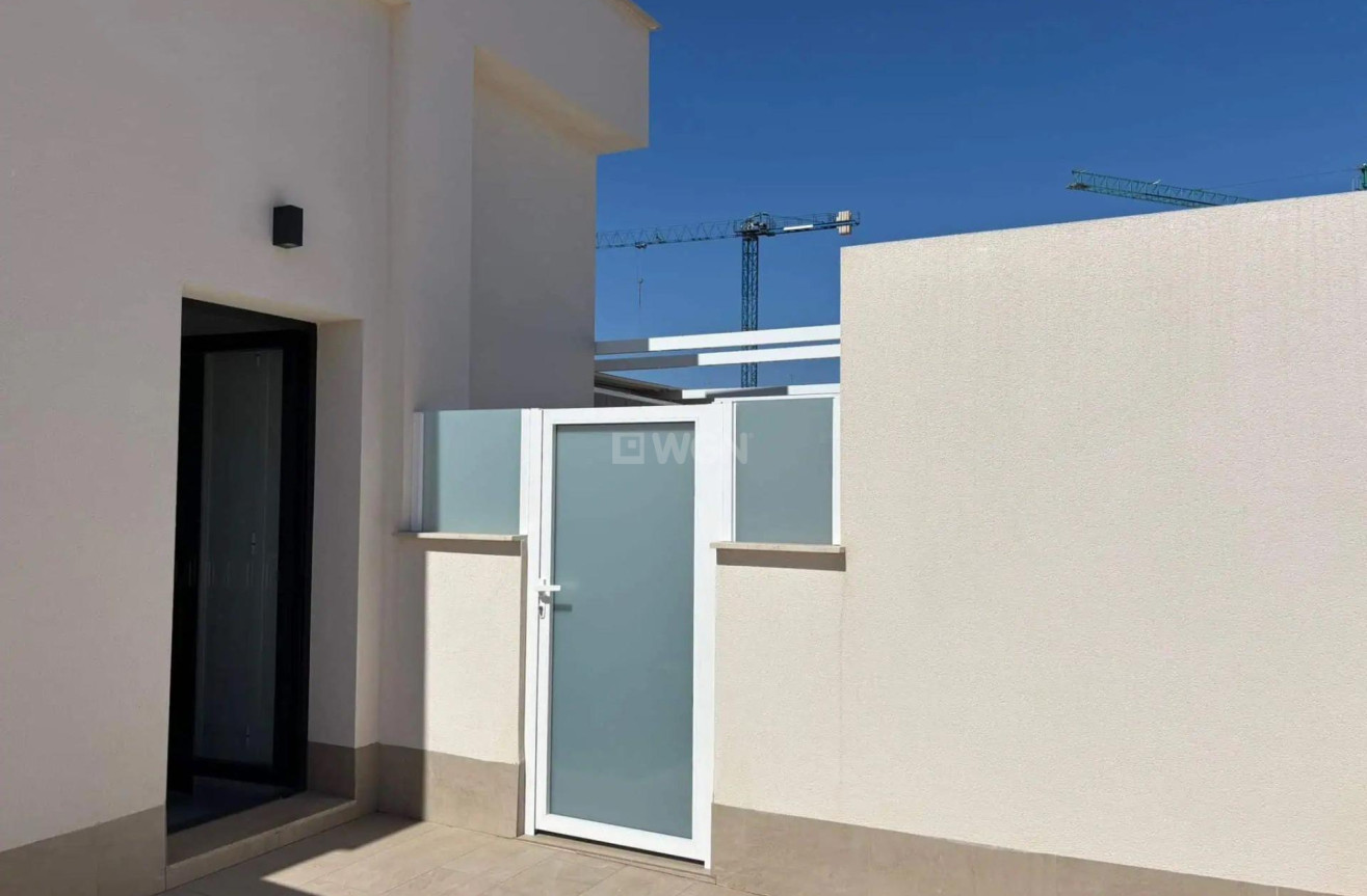 Odsprzedaż - Daszek - Torrevieja - Las Piscinas Naturales
