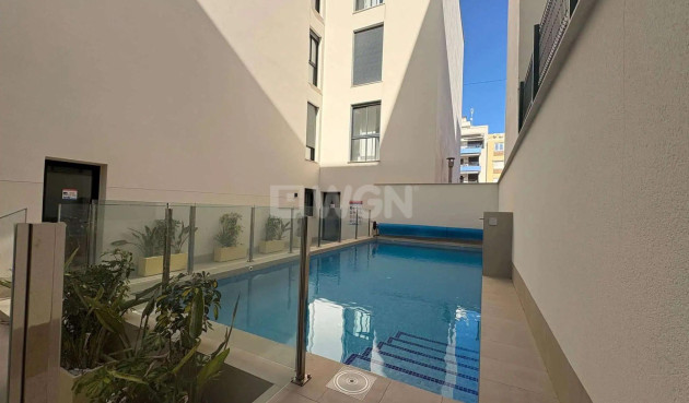 Odsprzedaż - Daszek - Torrevieja - Las Piscinas Naturales