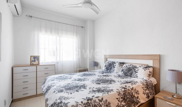Odsprzedaż - Villa - Torrevieja - La Mata