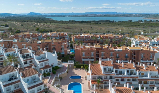 Odsprzedaż - Villa - Torrevieja - La Mata