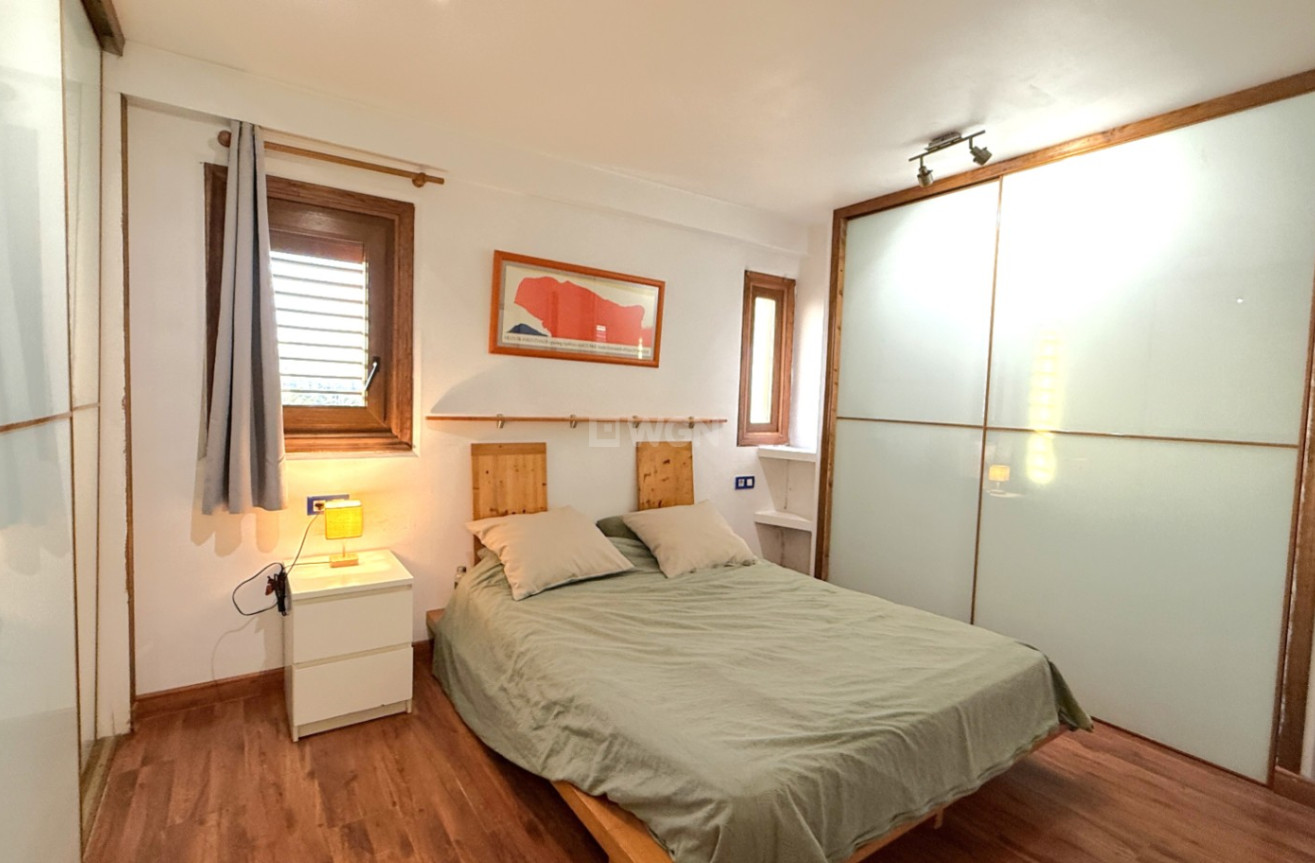 Odsprzedaż - Mieszkanie w bloku - Torrevieja - Costa Blanca