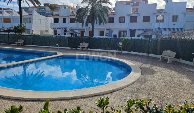 Odsprzedaż - Mieszkanie w bloku - Torrevieja - Costa Blanca