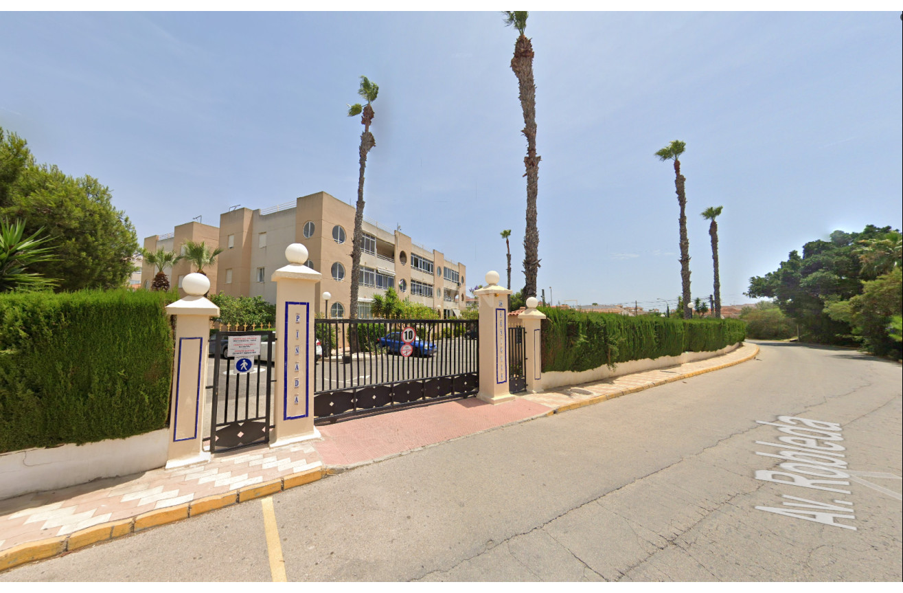 Odsprzedaż - Mieszkanie w bloku - Torrevieja - Costa Blanca