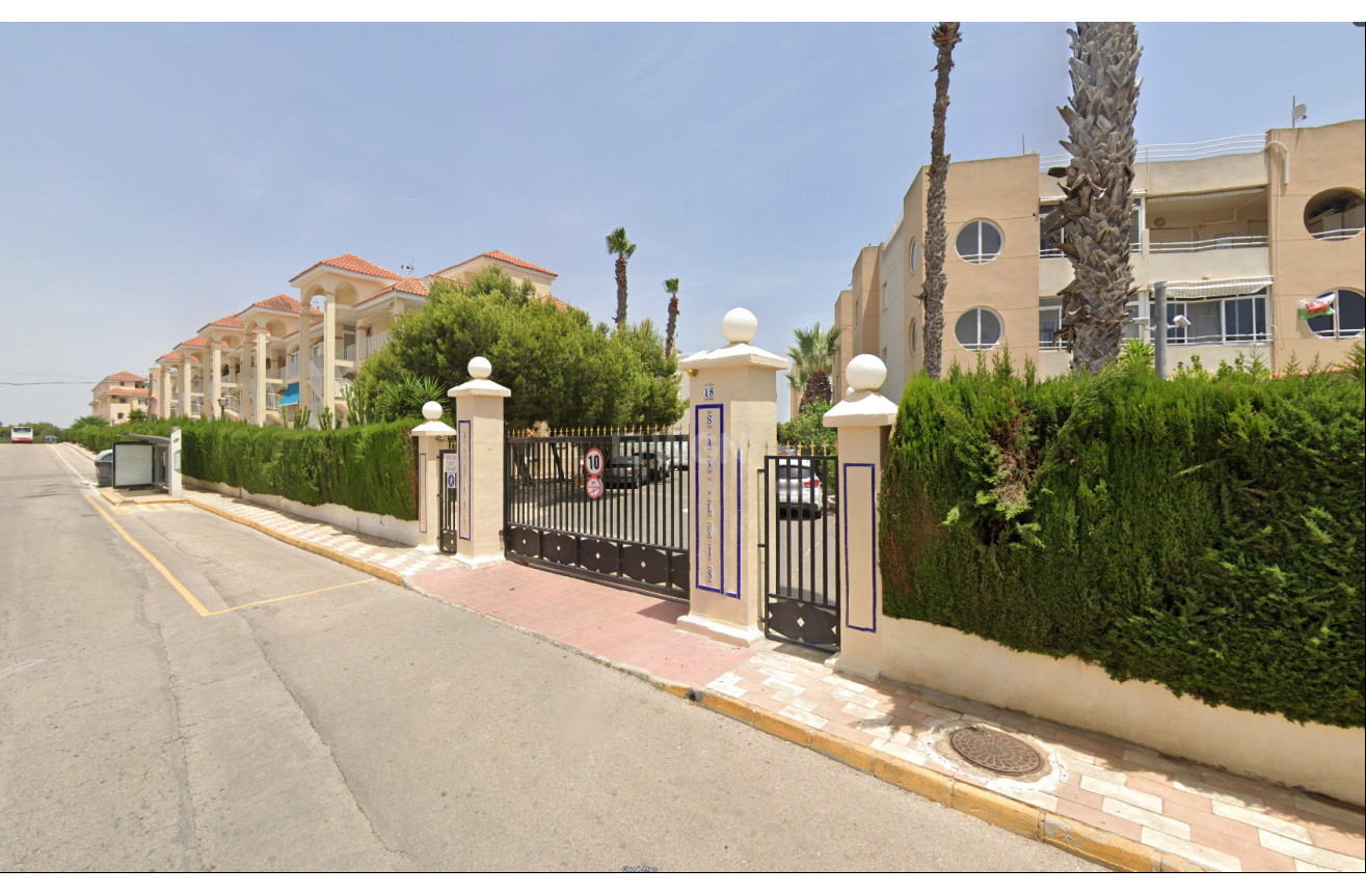 Odsprzedaż - Mieszkanie w bloku - Torrevieja - Costa Blanca