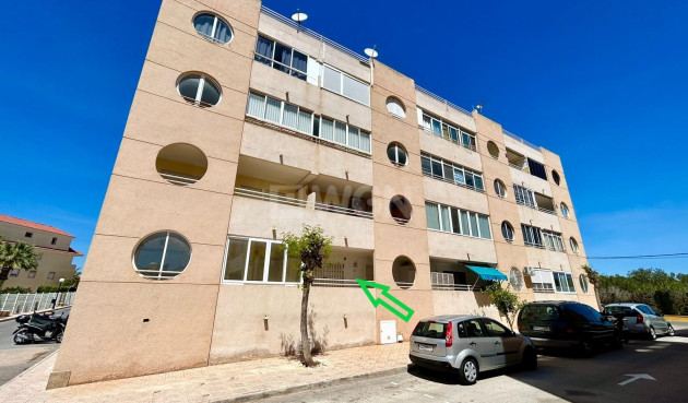 Odsprzedaż - Mieszkanie w bloku - Torrevieja - Costa Blanca