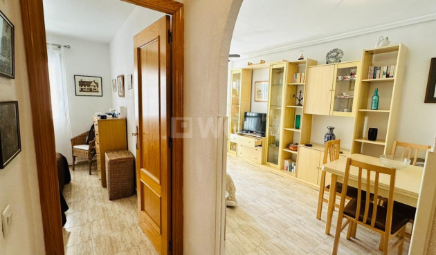 Odsprzedaż - Mieszkanie w bloku - Torrevieja - Costa Blanca