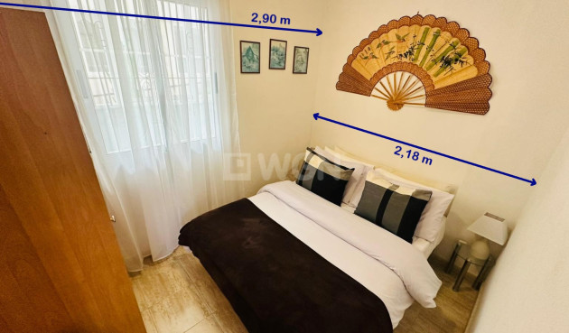 Odsprzedaż - Mieszkanie w bloku - Torrevieja - Costa Blanca