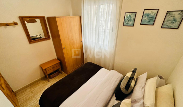 Odsprzedaż - Mieszkanie w bloku - Torrevieja - Costa Blanca