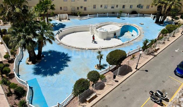Odsprzedaż - Mieszkanie w bloku - Torrevieja - Costa Blanca