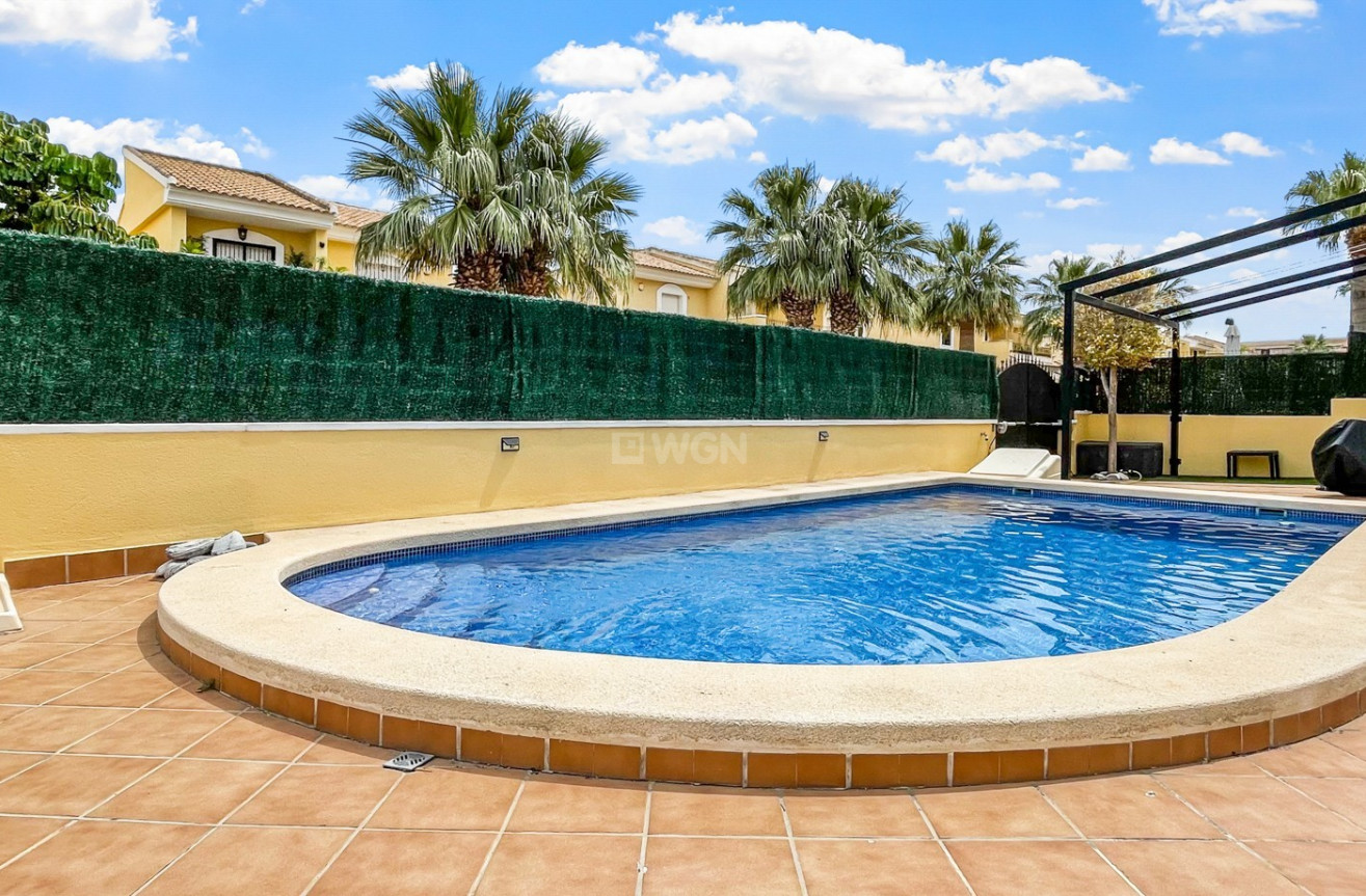 Odsprzedaż - Villa - Orihuela Costa - Costa Blanca