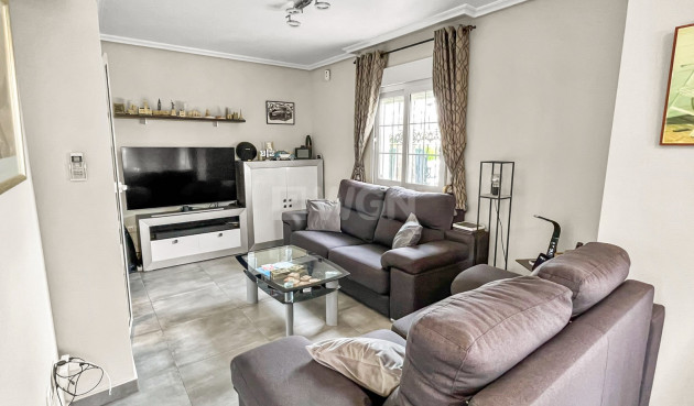 Odsprzedaż - Villa - Orihuela Costa - Costa Blanca