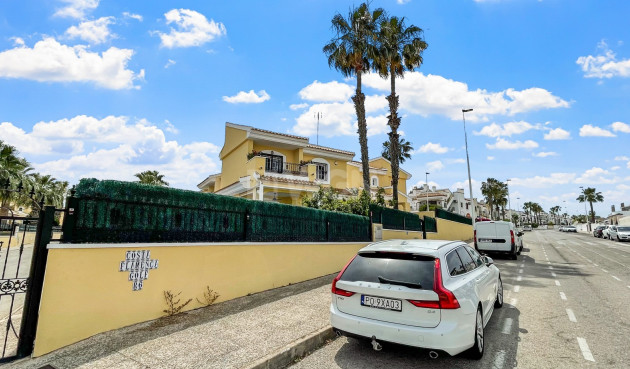 Odsprzedaż - Villa - Orihuela Costa - Costa Blanca