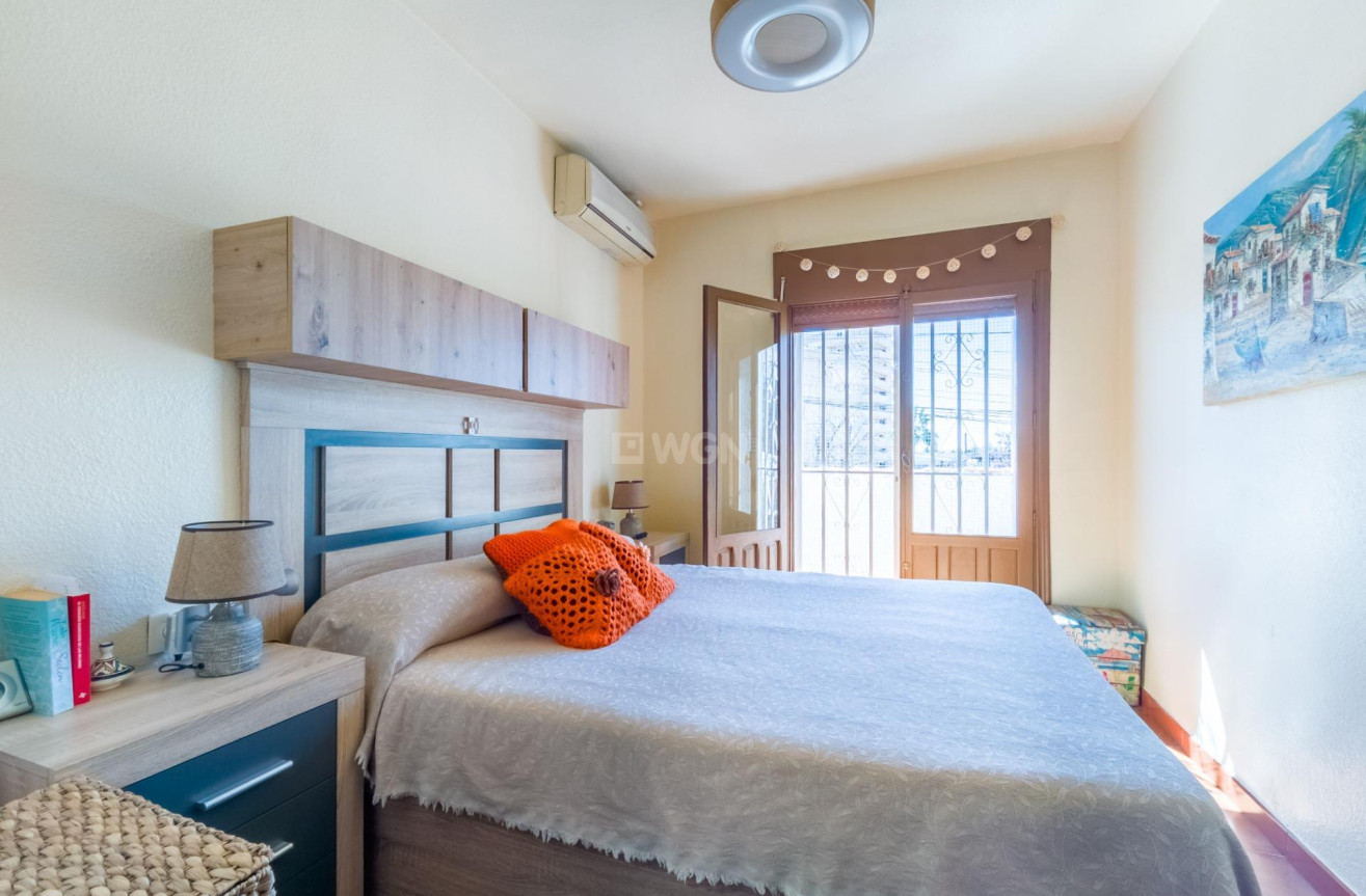 Odsprzedaż - Kamienica - Torrevieja - Nueva Torrevieja