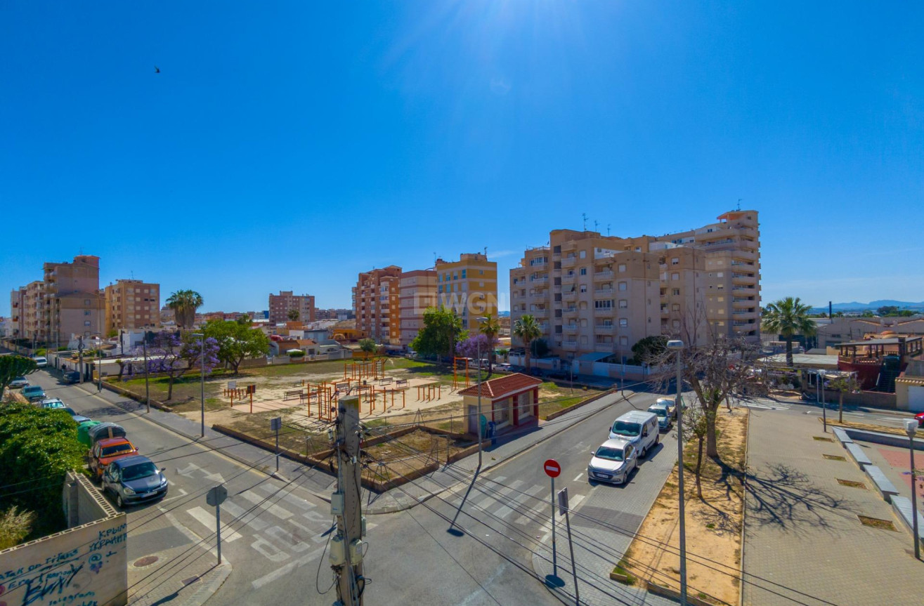 Odsprzedaż - Kamienica - Torrevieja - Nueva Torrevieja