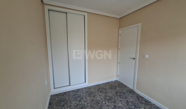 Odsprzedaż - Bungalow - Orihuela Costa - Punta Prima