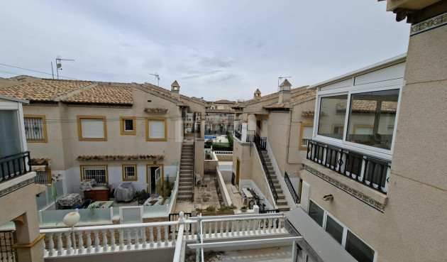 Odsprzedaż - Bungalow - Orihuela Costa - Punta Prima