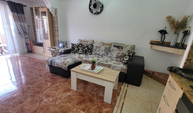 Odsprzedaż - Kamienica - Torrevieja - El Chaparral