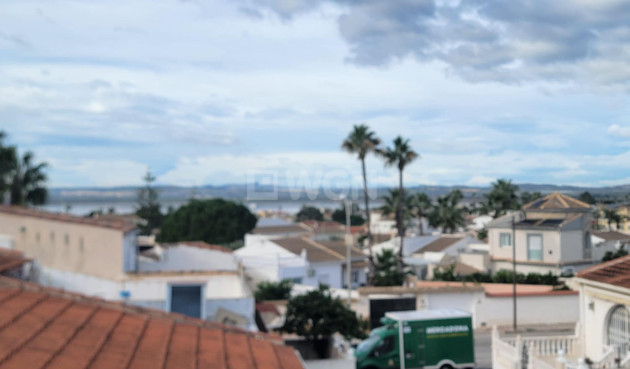 Odsprzedaż - Kamienica - Torrevieja - El Chaparral